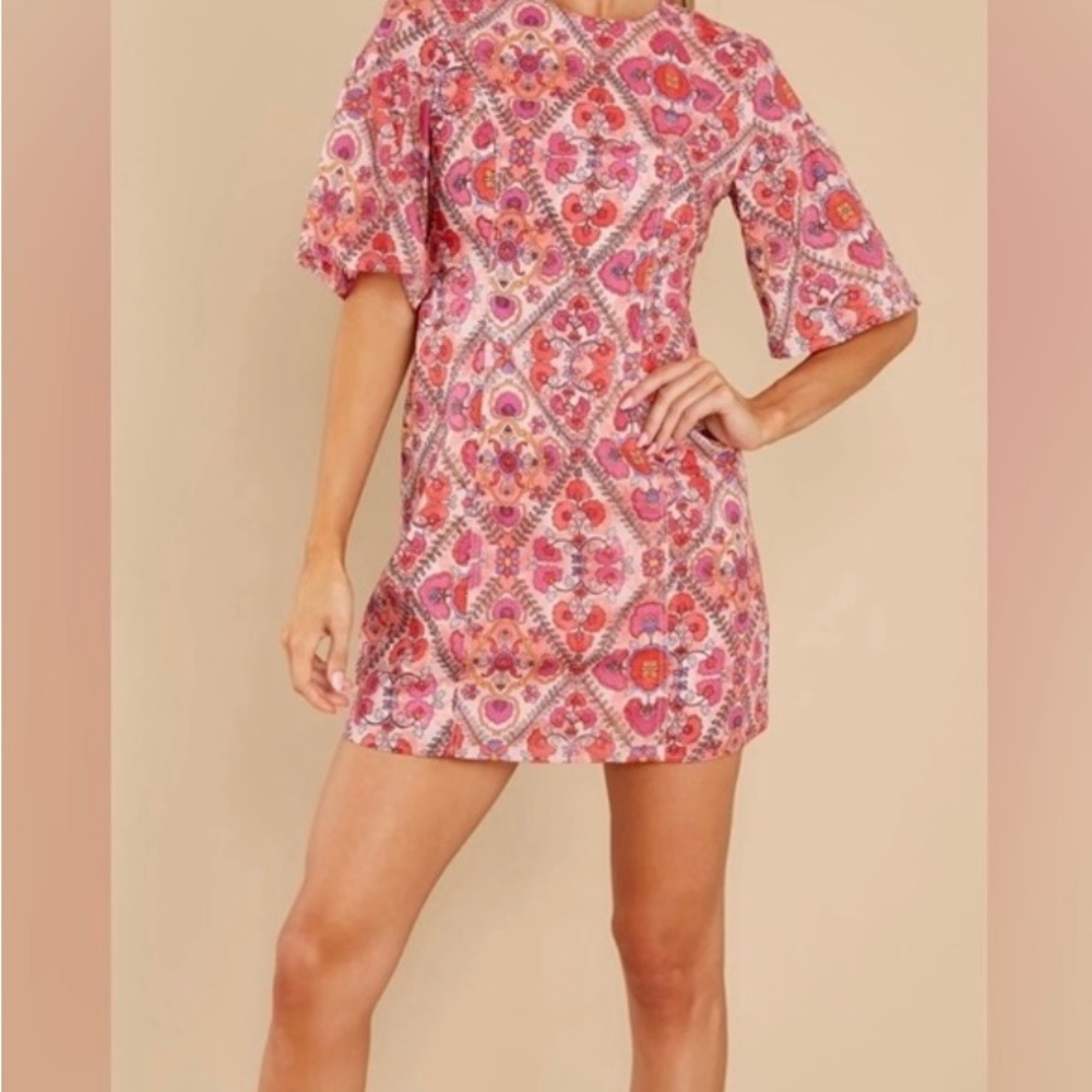Olivaceous Dress, Size M. NWT. Smoke free and pet free home.